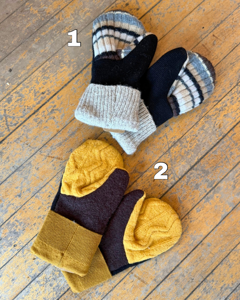 Western Michigan University (WMU) Wool Mittens
