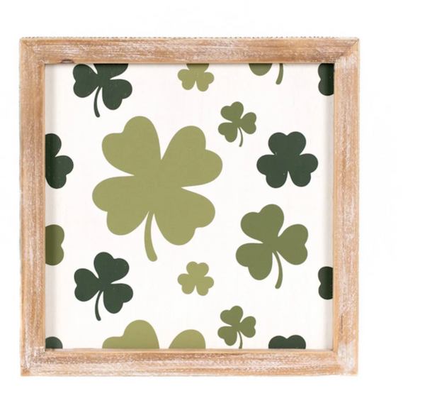 Lips / Shamrock Plaque