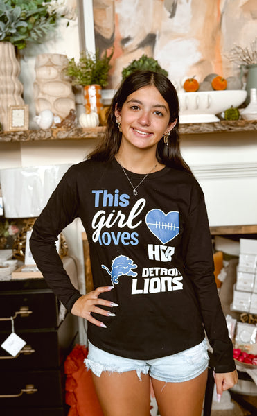 "This Girl Loves Her Detroit Lions" Long Sleeve - Black