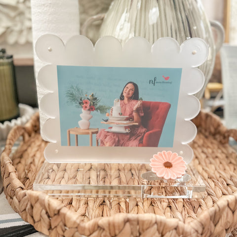 Nora Flaming Clearly a-Nora-ble | Scalloped Acrylic Frame