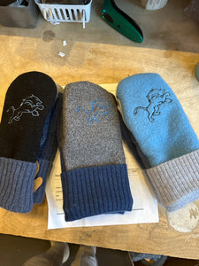 Detroit Lions Wool Mittens