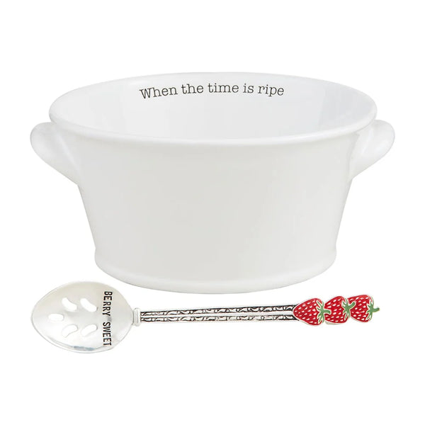 Time is Ripe Strawberry Bowl Set