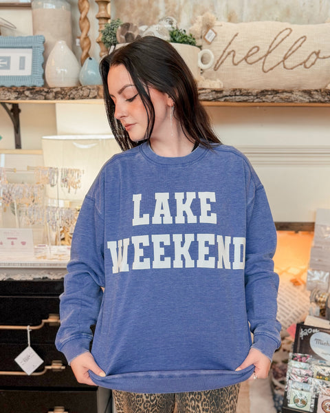 Lake Weekend Crewneck - Cobalt