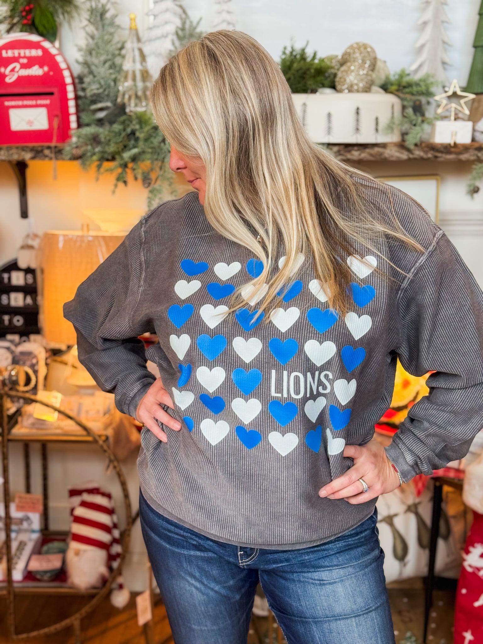 Detroit Lions Heart Ribbed Crewneck in Gray