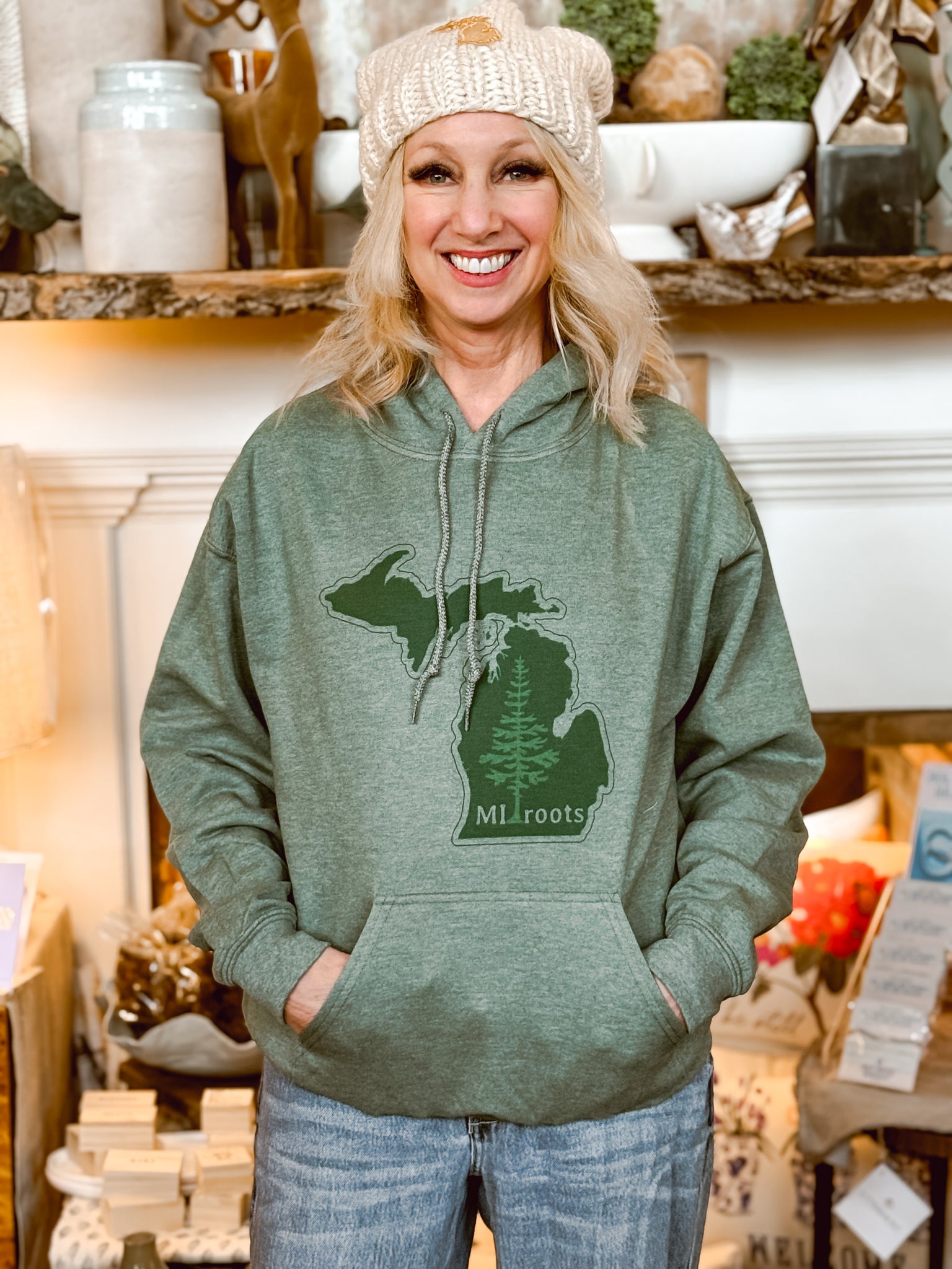 MI Roots Hoodie in Green