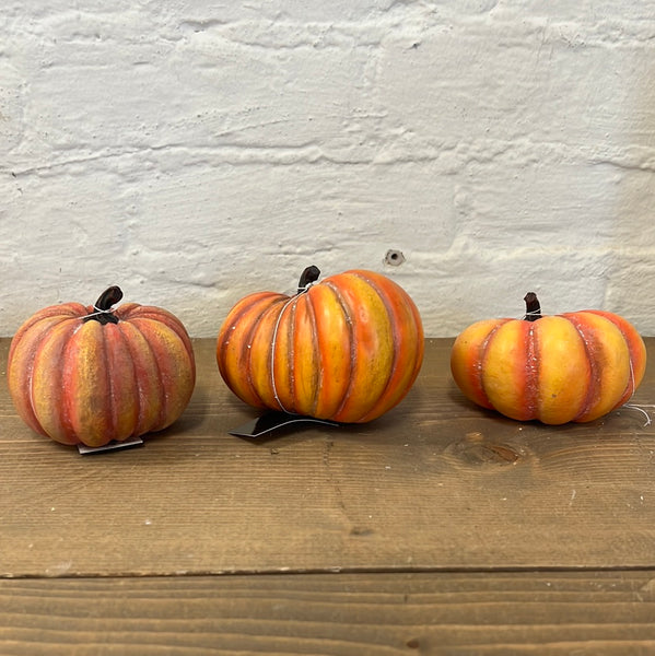 Orange resin assorted pumpkin  shape Pumpkins