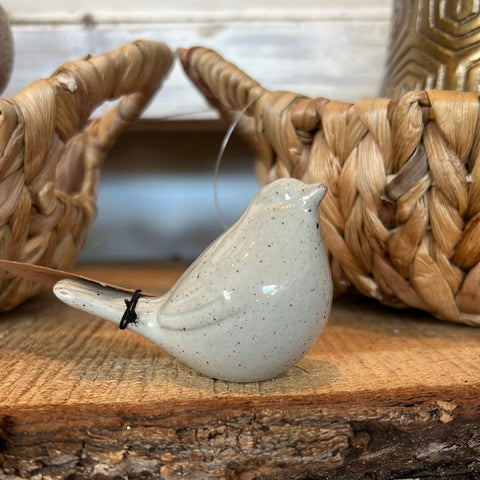 Stoneware Bird White 2 3/4”