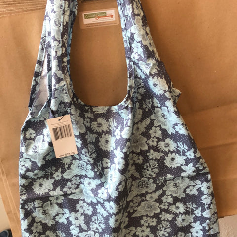 Reactive foldable market tote rain garden navy mint