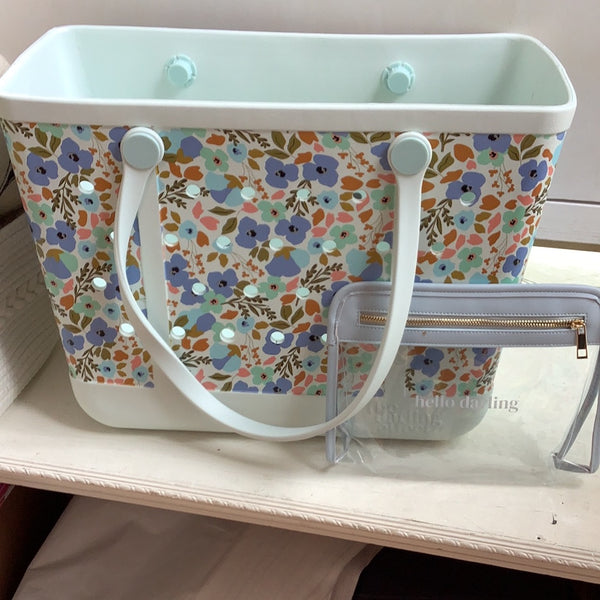 Carry it All Tote