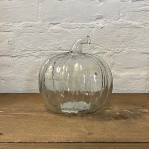Glass short pumpkin - 7 x 7”H